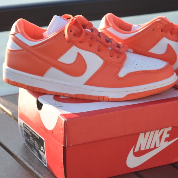 Men’s Nike Dunk Low Sneakers main image 6